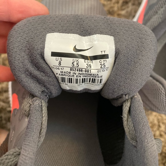 Women’s Nike Running Shoes (Worn Once) - Picture 5 of 5